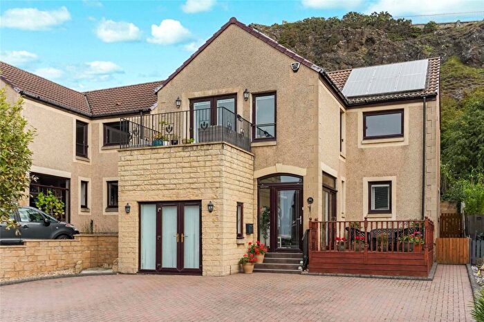 6 Bedroom Detached House For Sale In Pettycur Bay, Kinghorn, Burntisland, Fife, KY3