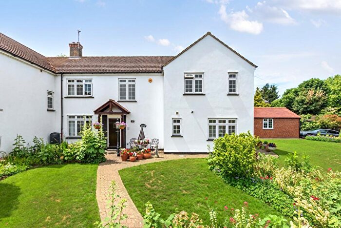 4 Bedroom End Of Terrace House For Sale In Lansdown Road, Sidcup, DA14