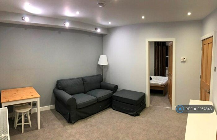 1 Bedroom Flat To Rent In Islip Road, Oxford, OX2