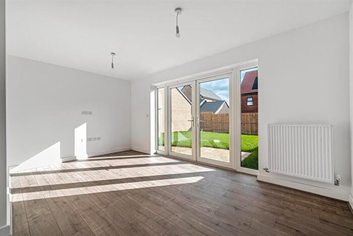 3 Bedroom Terraced House To Rent In Colin Road, Caterham, CR3