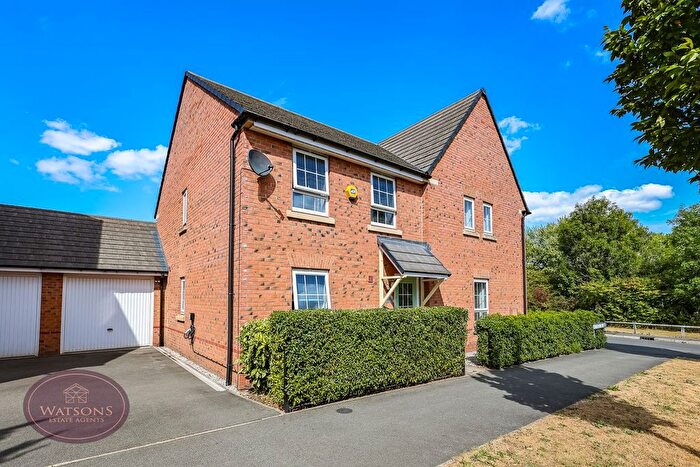 3 Bedroom Semi-Detached House For Sale In Greymede Avenue, Nottingham, NG8