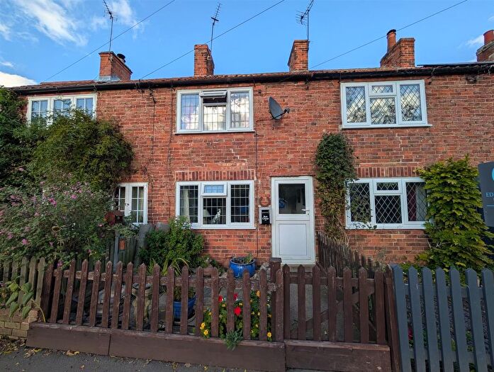 2 Bedroom Terraced House For Sale In Marstons Cottages, Woodhouse Road, Norwell, Newark, NG23