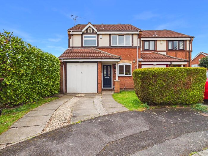 3 Bedroom Semi Detached House For Sale In Franklin Close, Arnold, Nottingham, NG5