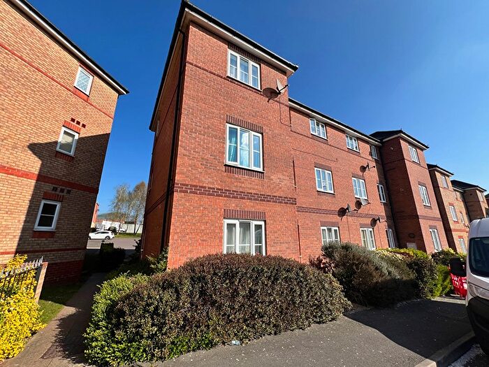 2 Bedroom Flat To Rent In Ashdown Grove, Walsall, WS2