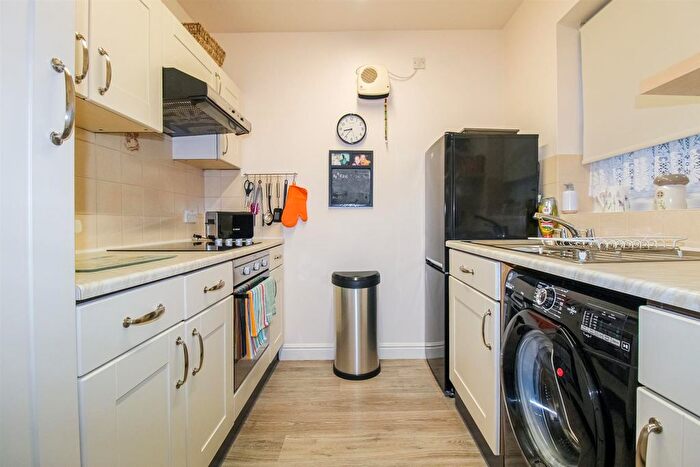 2 Bedroom Semi-Detached Bungalow For Sale In Holly Court, Outwood, Wakefield, WF1