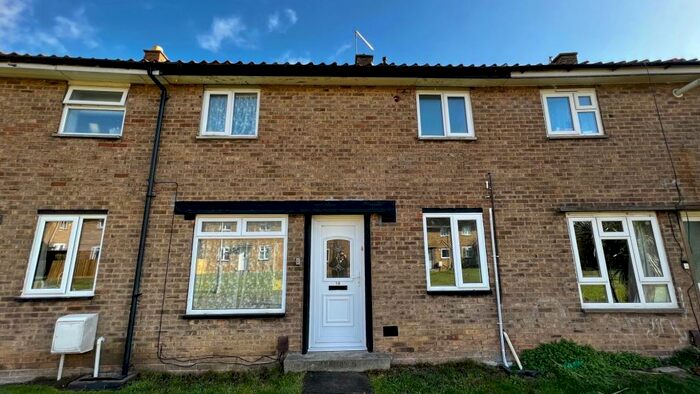 3 Bedroom Terraced House To Rent In Belfield Close, Northampton, NN3