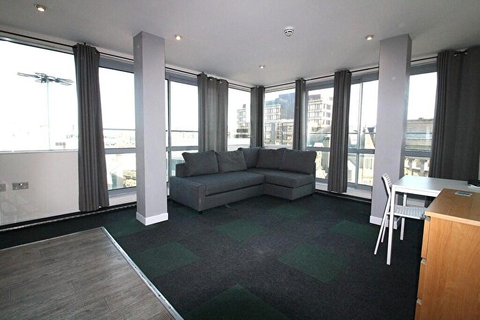 2 Bedroom Apartment To Rent In Broughton House, West Street, S1