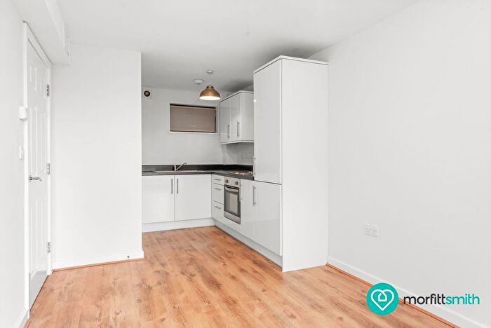 1 Bedroom Flat To Rent In City Towers, Watery Street, Sheffield, S3