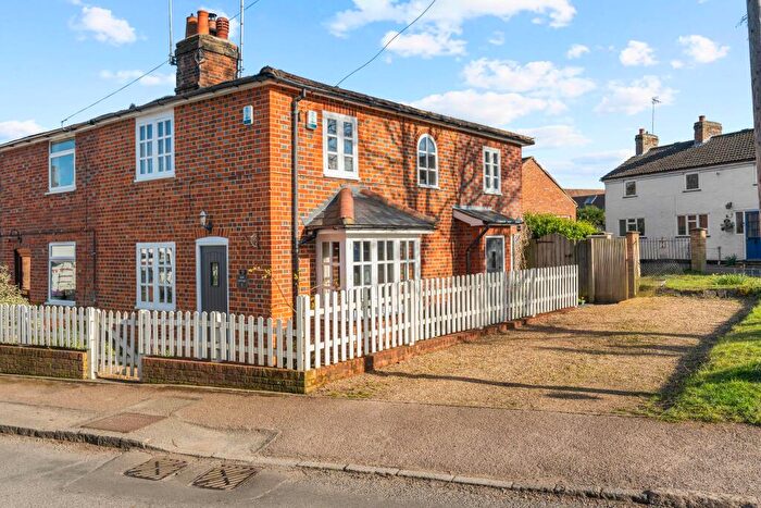 2 Bedroom Cottage For Sale In Heath Lane, Codicote, SG4