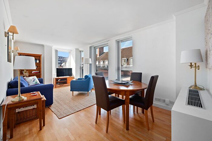2 Bedroom Flat For Sale In High Holborn, London, WC1V