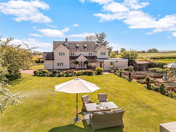 6 Bedroom Detached House For Sale In Abbots Bromley Road, Hoar Cross, Burton-on-Trent, Staffordshire, DE13