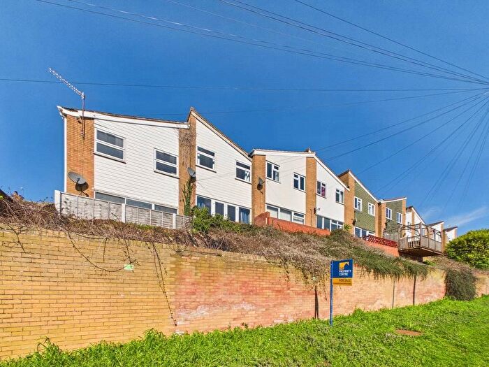 2 Bedroom Terraced House For Sale In Tolladine Road, Worcester, Worcestershire, WR4