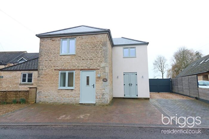 2 Bedroom Detached House For Sale In Eastgate, Deeping St James, Market Deeping, PE6