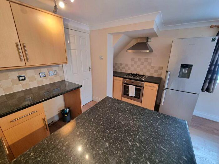 1 Bedroom Flat To Rent In Sandy Lane North, Wallington, SM6