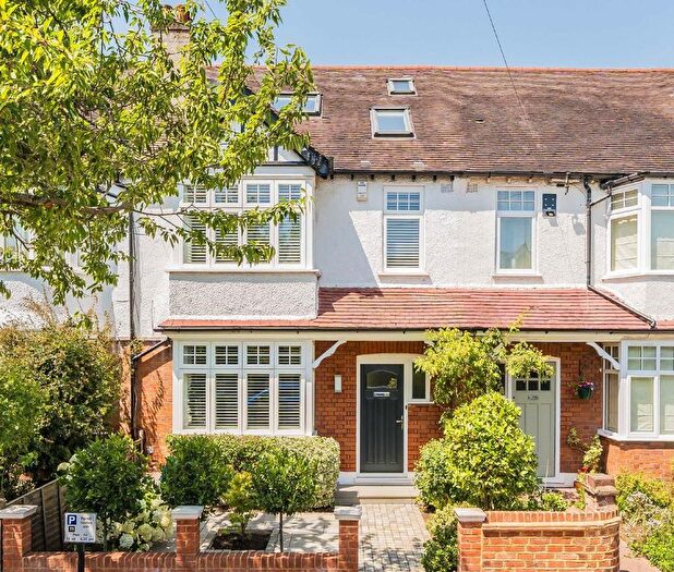 4 Bedroom Terraced House For Sale In Teddington Park Road, Teddington, TW11