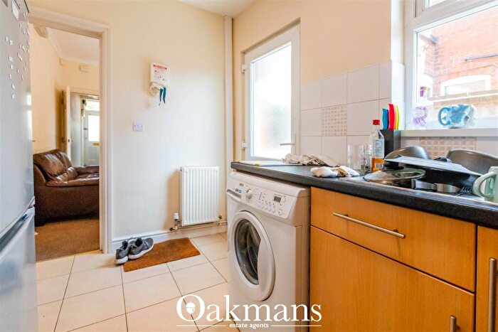 3 Bedroom House To Rent In Teignmouth Road, Birmingham, West Midlands, B29