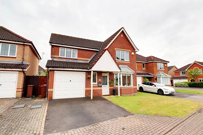 4 Bedroom Detached House For Sale In Maple Avenue, Crowle, Lincolnshire, DN17