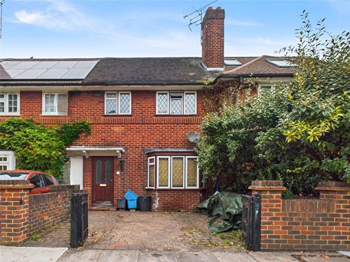 4 Bedroom Terraced House To Rent In Glebe Side, Twickenham, TW1