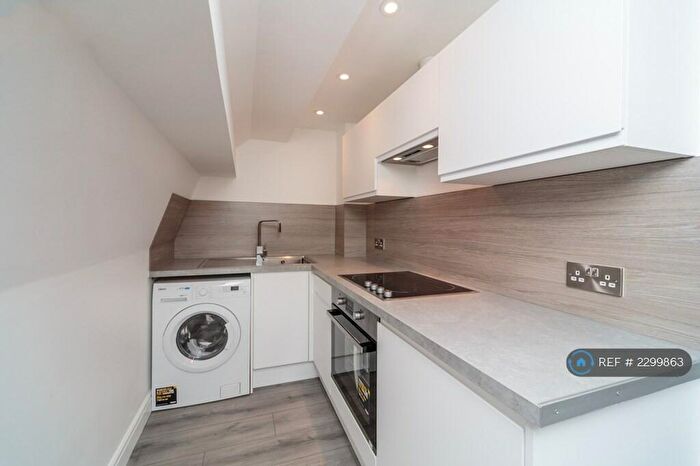 Studio To Rent In Buckingham Place, Brighton, BN1