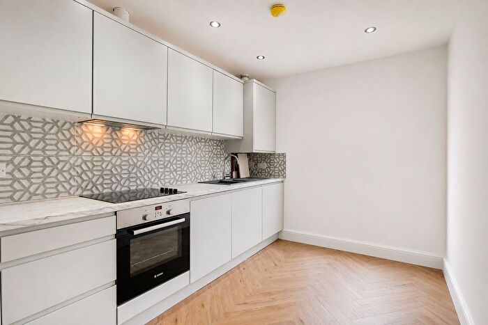 1 Bedroom Flat To Rent In Stopford Road, London, E13