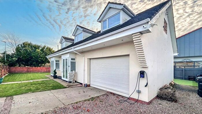 4 Bedroom Bungalow For Sale In Woodhorn Road Back, Ashington, Northumberland, NE63