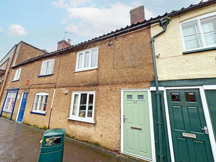 2 Bedroom Terraced House For Sale In High Street, Wainfleet, Skegness, Lincolnshire, PE24