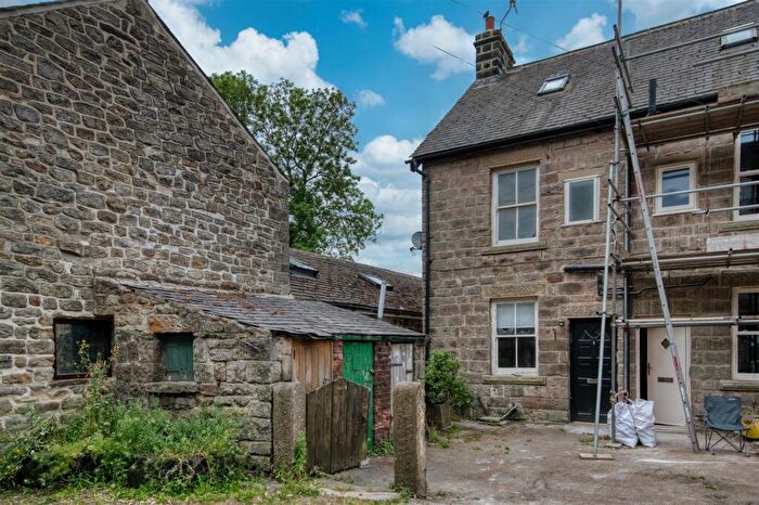 4 Bedroom End Of Terrace House For Sale In South View, Bamford, Hope Valley, S33