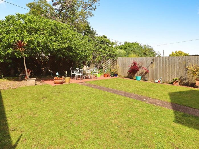 2 Bedroom Flat For Sale In Minehead Avenue, Sully, Penarth, CF64