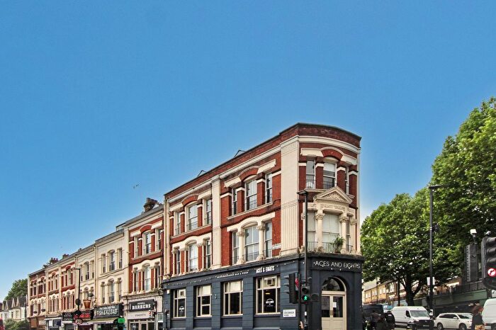 2 Bedroom Flat To Rent In Brecknock Road, (), London, N19