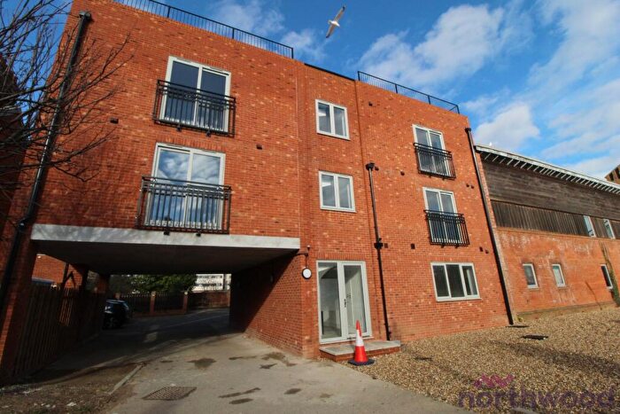 2 Bedroom Flat To Rent In West Avenue, Clacton-On-Sea, CO15