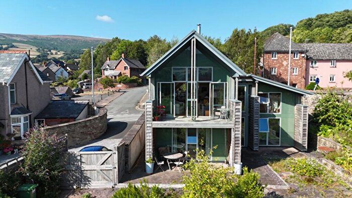 3 Bedroom Detached House For Sale In Standard Street, Crickhowell, NP8