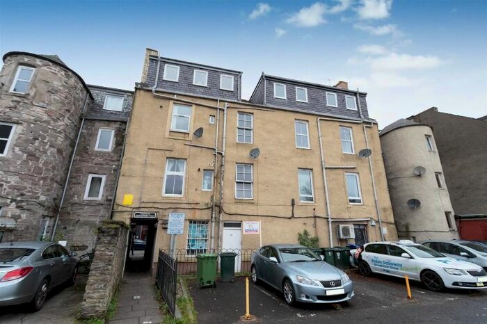 2 Bedroom Flat To Rent In South Methven Street, Perth, Perthshire, PH1