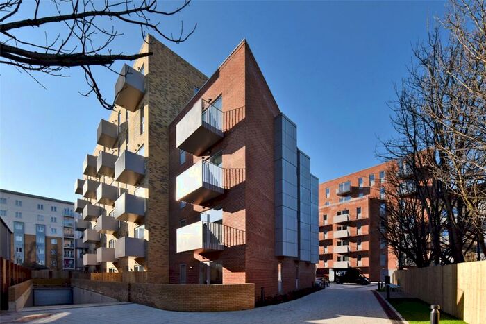 1 Bedroom Apartment To Rent In Iron House, The Metalworks, Petersfield Avenue, Slough, SL2