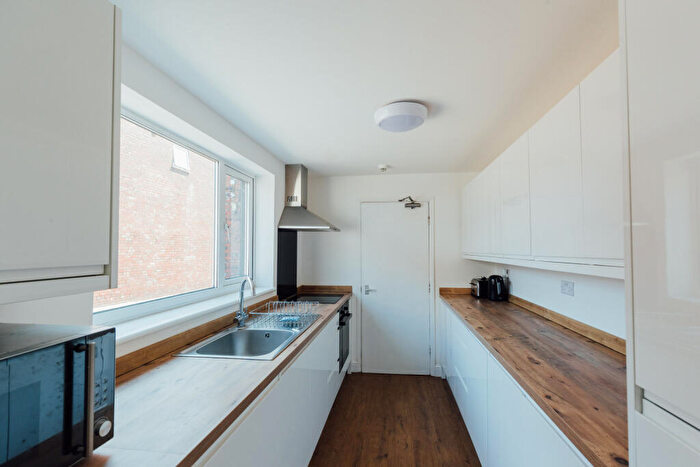 4 Bedroom House To Rent In Hewson Road, Lincoln, LN1