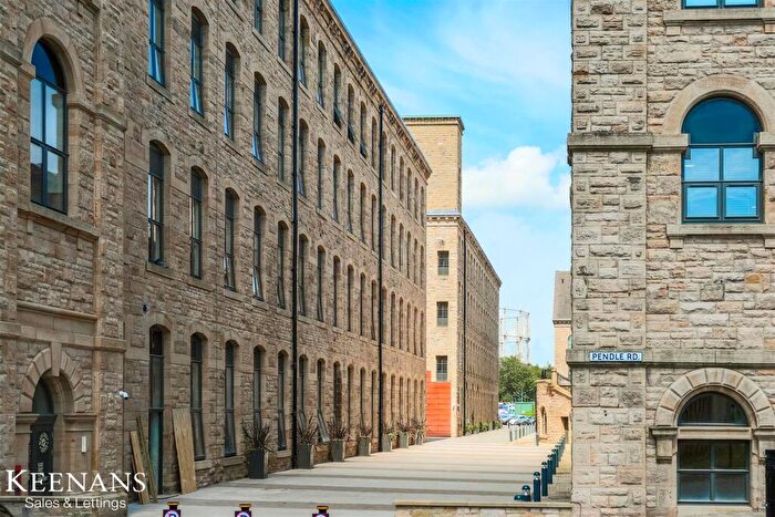 2 Bedroom Apartment For Sale In Northlight Parade, Brierfield, Nelson, BB9