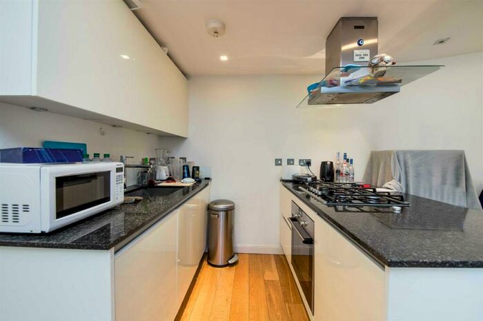 2 Bedroom Apartment To Rent In Cornwall House, Allsop Place, Marylebone, London, NW1