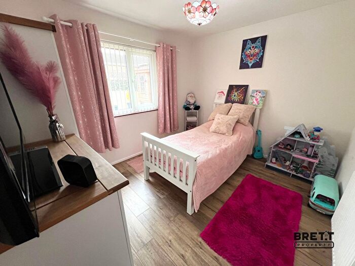 2 Bedroom Detached Bungalow For Sale In Gateholm Avenue, Milford Haven, Pembrokeshire., SA73