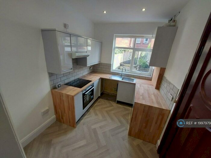 3 Bedroom Terraced House To Rent In Avenue Road, Wath-Upon-Dearne, Rotherham, S63