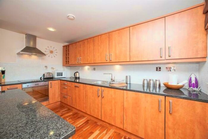 2 Bedroom Apartment To Rent In Freemans Quay, Durham, DH1
