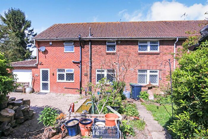 4 Bedroom End Of Terrace House For Sale In Main Street, Frankton, Rugby, CV23