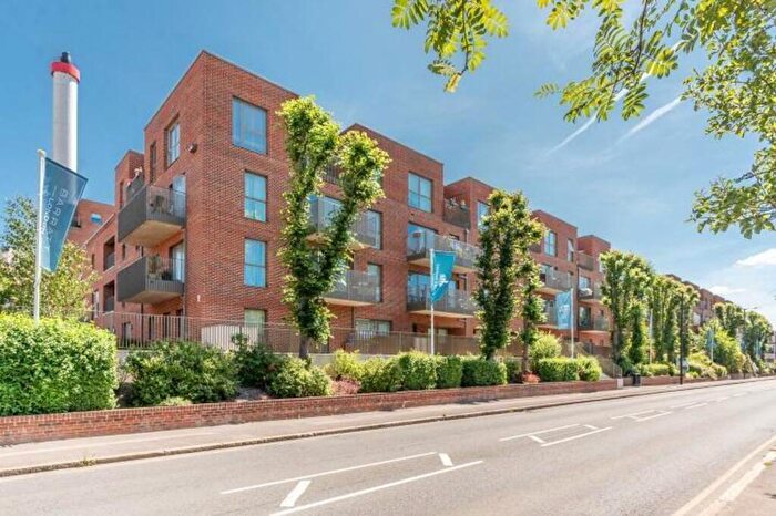 1 Bedroom Flat For Sale In Harrow View, Cadmium Apartments, HA1