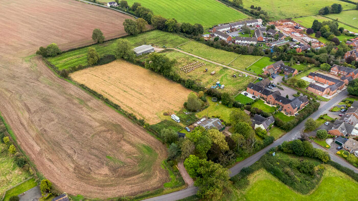 4 Bedroom Detached House For Sale In No Mans Heath Lane Austrey Atherstone, Warwickshire, CV9