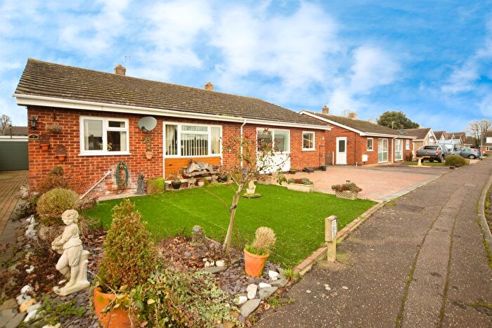 2 Bedroom Semi-Detached Bungalow For Sale In Copeman Road, Roydon, Diss, IP22