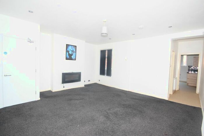 2 Bedroom Flat To Rent In Monton Road, Eccles, M30
