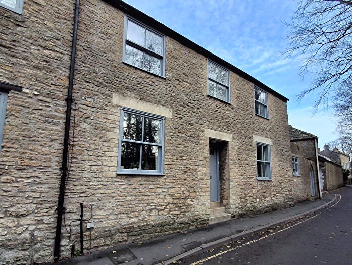 3 Bedroom Terraced House To Rent In Willow Vale, Frome, BA11
