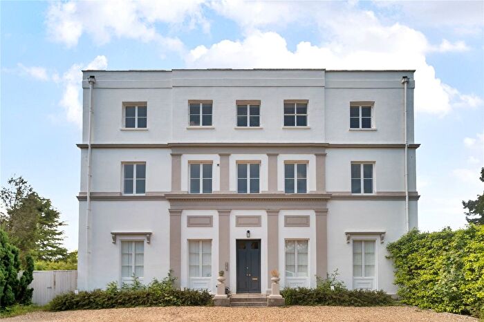 2 Bedroom Flat For Sale In Froyle House, Upper Froyle, Alton, Hampshire, GU34
