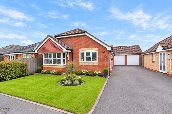 2 Bedroom Detached Bungalow For Sale In Bridge Meadow, Hemsby, NR29