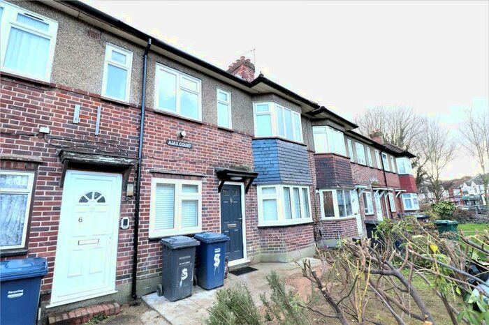 2 Bedroom Maisonette To Rent In Ajax Court, Colindale Avenue, London, NW9