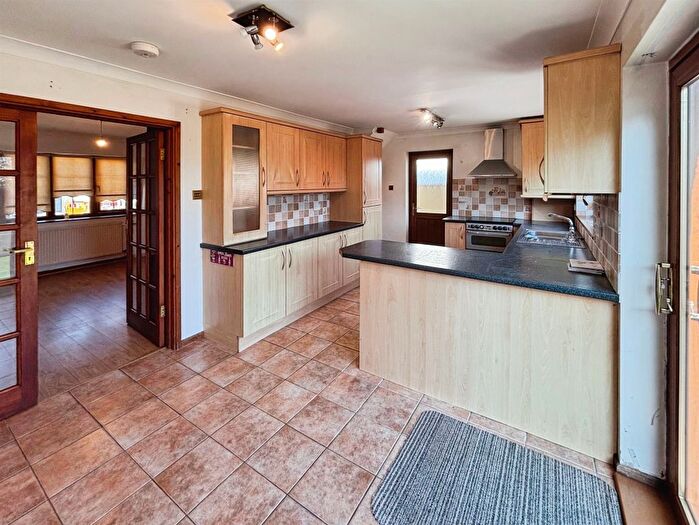 3 Bedroom Detached House For Sale In Lewis Avenue, Bridgend, CF31