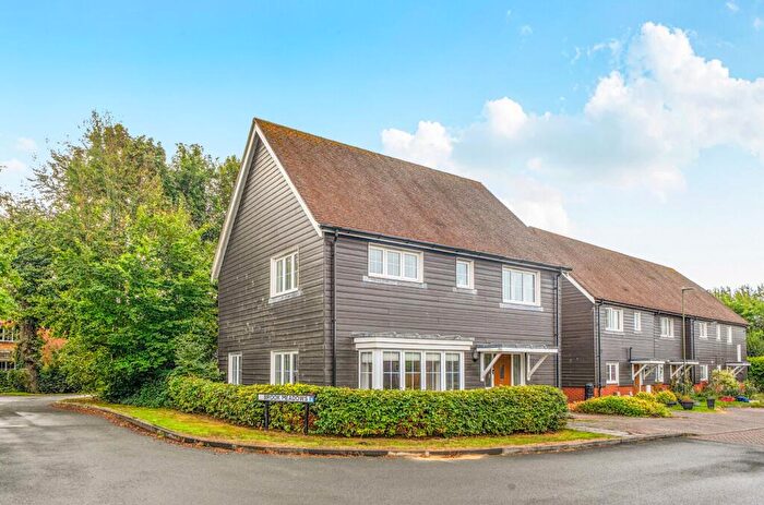 3 Bedroom Detached House For Sale In Brook Meadows, Hambrook, PO18